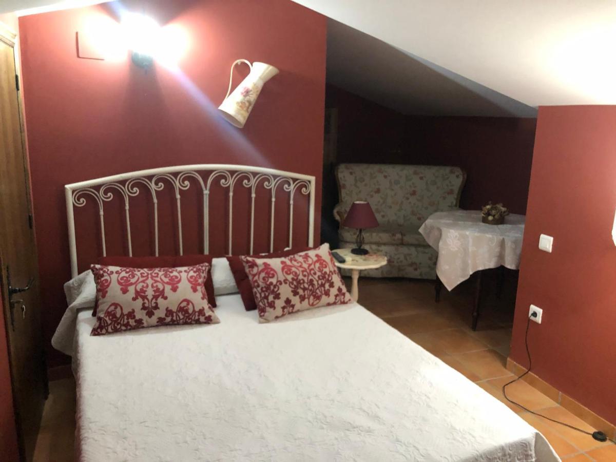 Hostal La Caballeriza Malpartida de Cáceres Extérieur photo
